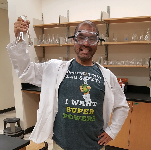 Meet your Posher, Rogie - Picture 1 of 1